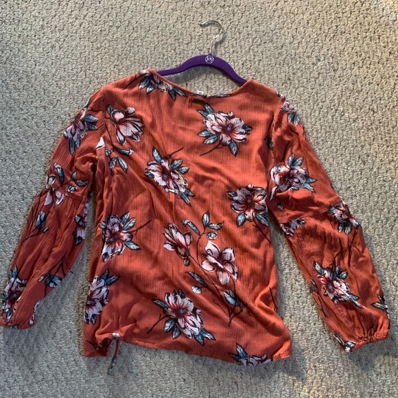 🌺 SMALL BILLABONG BLOUSE 🌺 - Picture 2 of 8